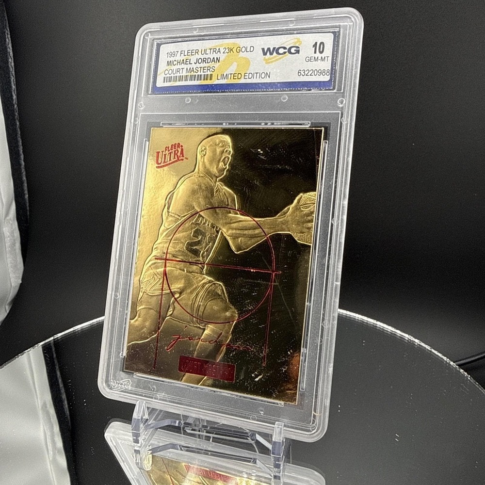 1997 Fleer Ultra 23K Gold Michael Jordan Court Masters WCG 10 Gem Mint Card 2758